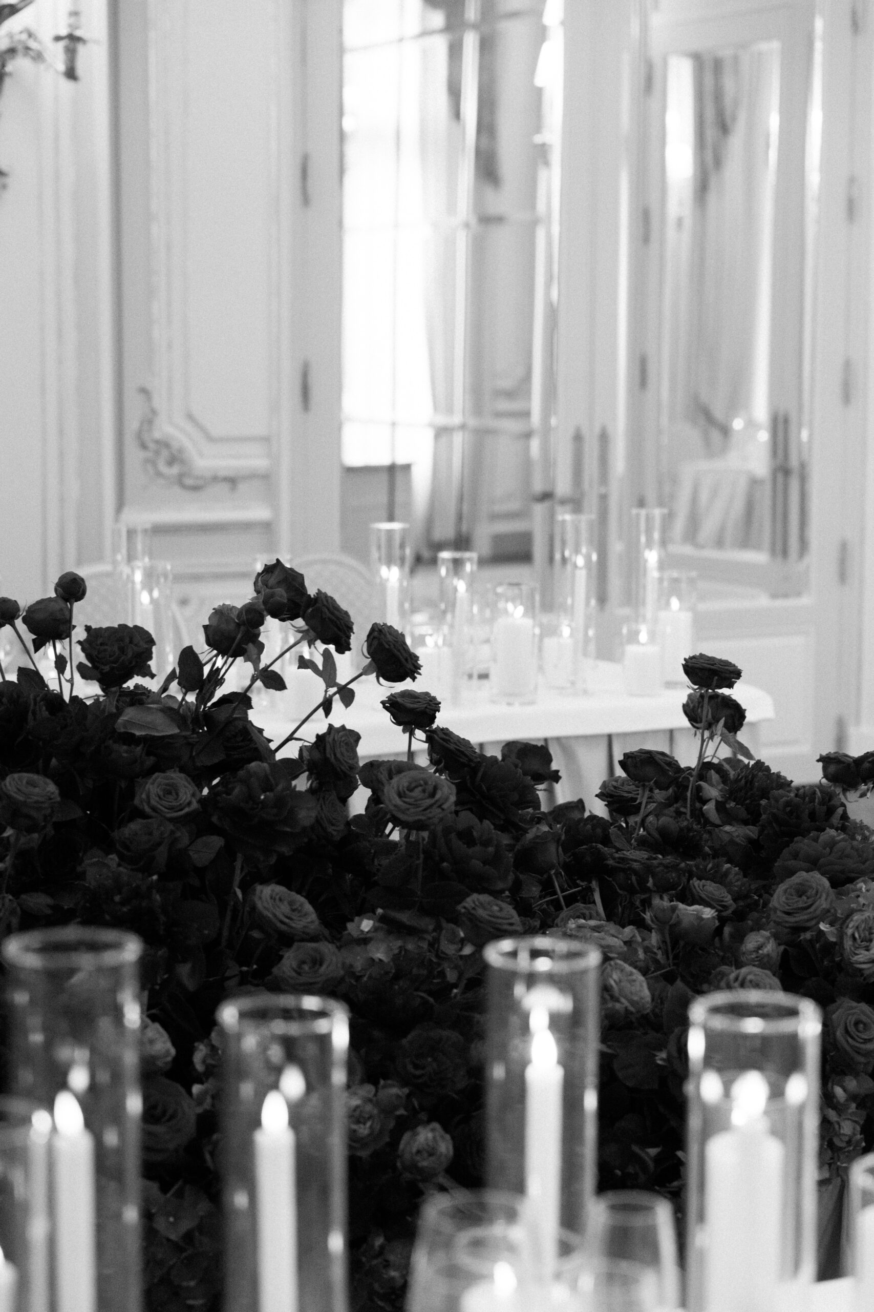 A luxury Ritz Paris wedding featuring couture bridal fashion, timeless details and editorial wedding photography in the heart of Paris.