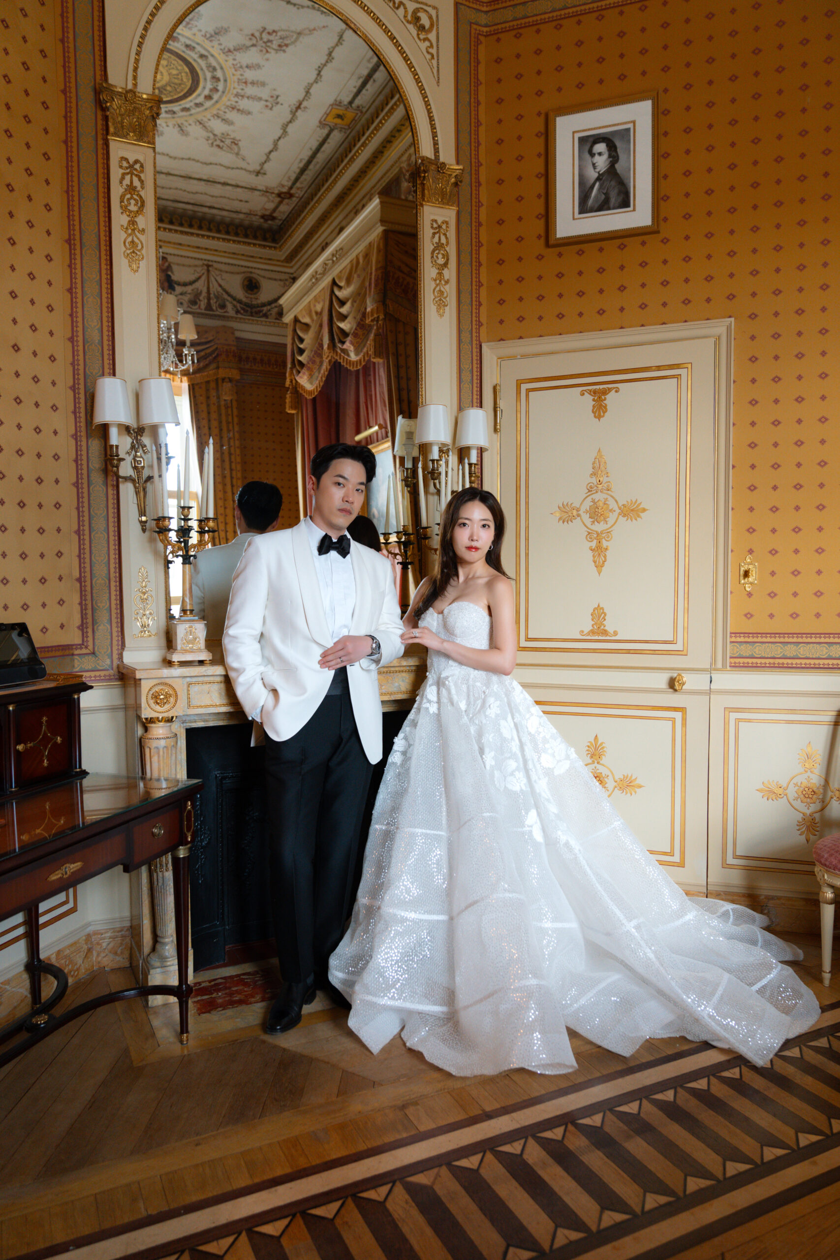 A luxury Ritz Paris wedding featuring couture bridal fashion, timeless details and editorial wedding photography in the heart of Paris.