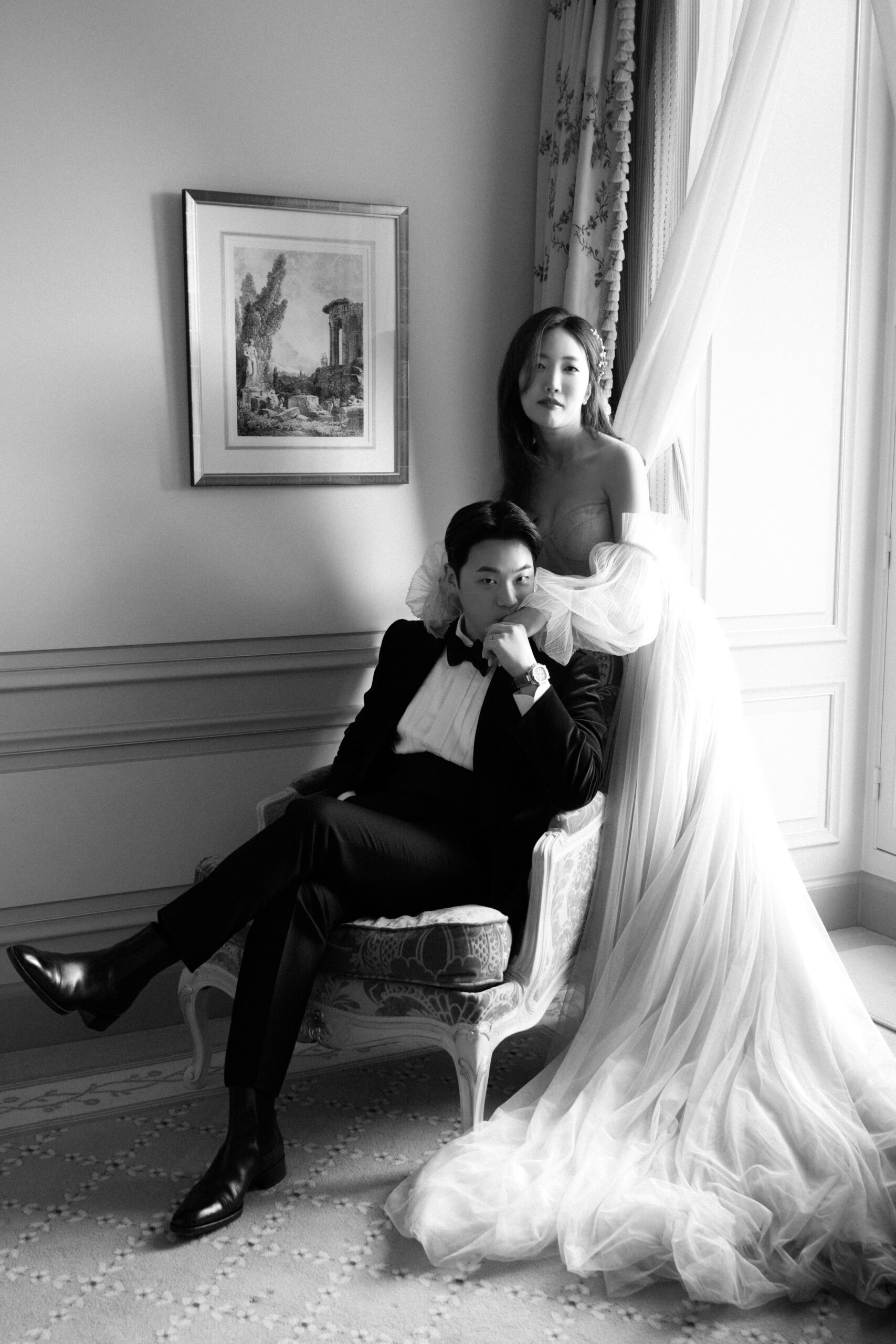 A luxury Ritz Paris wedding featuring couture bridal fashion, timeless details and editorial wedding photography in the heart of Paris.