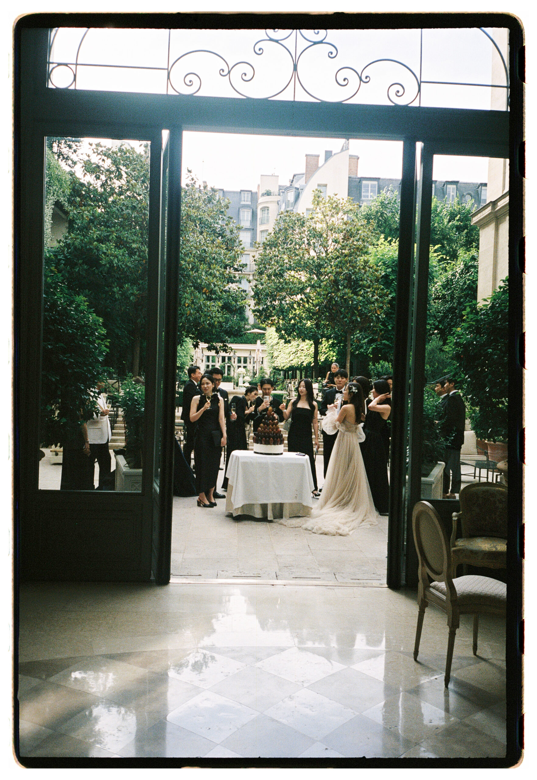 A luxury Ritz Paris wedding featuring couture bridal fashion, timeless details and editorial wedding photography in the heart of Paris.